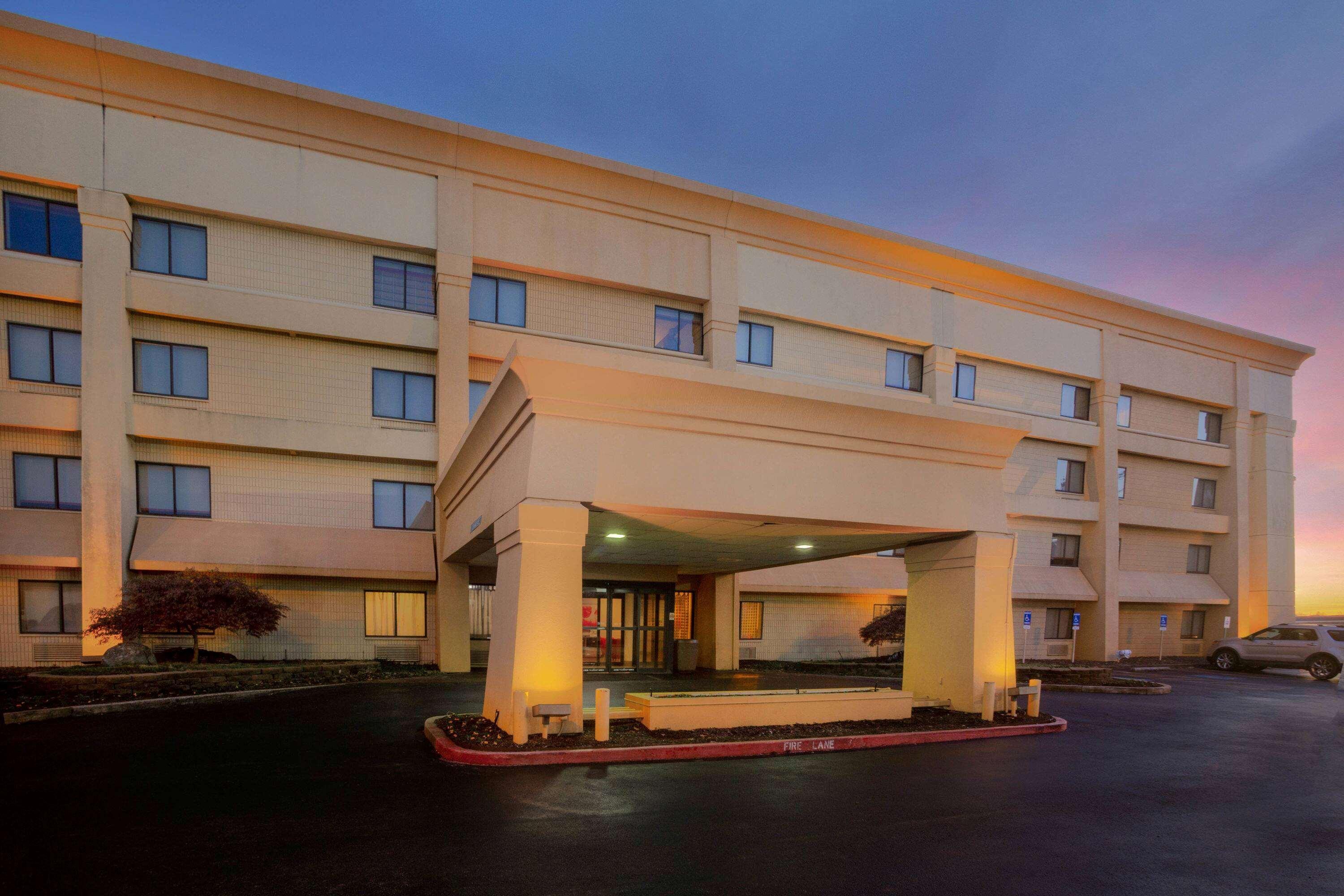 La Quinta By Wyndham Springdale Hotel Exterior foto