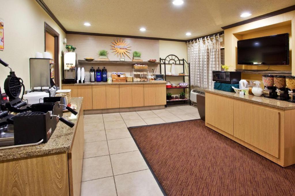 La Quinta By Wyndham Springdale Hotel Exterior foto